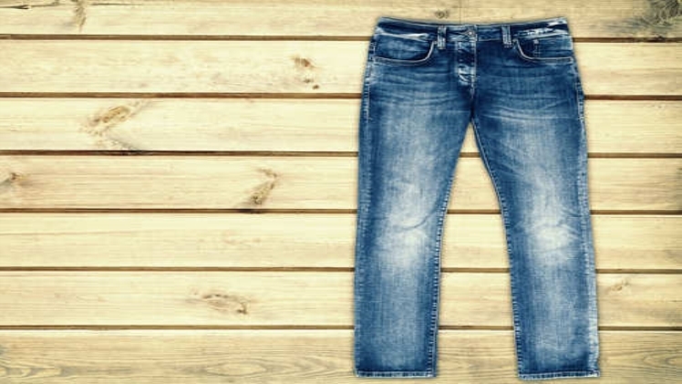 Photo of Four universal mistakes to avoid while shopping and caring for your favorite pair of jeans