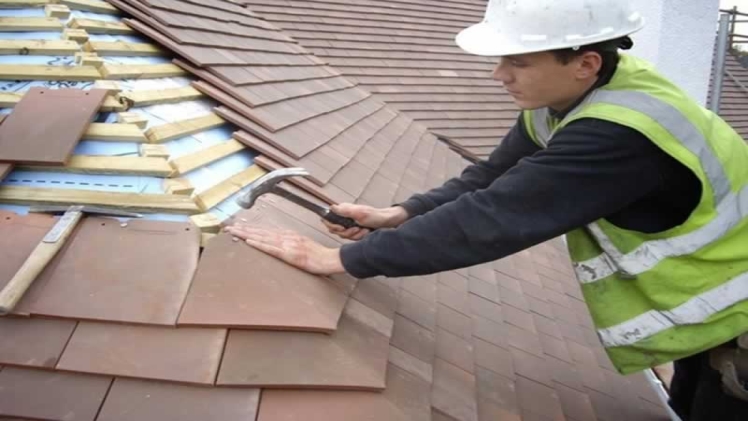 Photo of How To Hire A Reliable Roofing Expert?